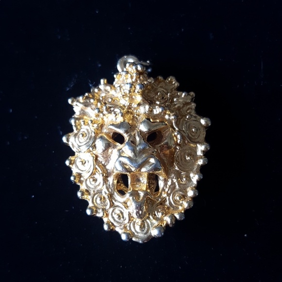 Jewelry Lions Head Scent Locket Poshmark